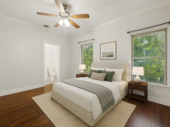 210 S Rosemont Avenue , Dallas Texas 75208