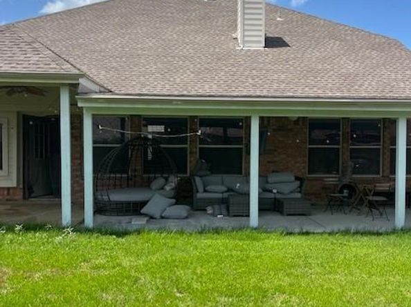 2715  Columbus  , Grand Prairie Texas 75054