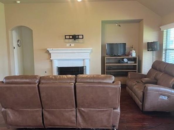 2715  Columbus  , Grand Prairie Texas 75054