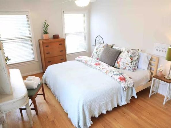 3708  Park Lane , Dallas Texas 75220