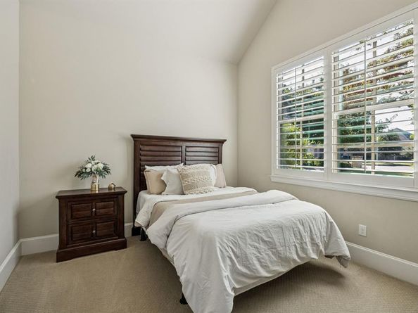 5016  Manchester Road , Highland Village Texas 75077
