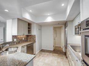 5909  Luther Lane  1106, Dallas Texas 75225