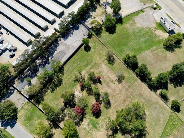 5008  Collett Little Road , Fort Worth Texas 76119