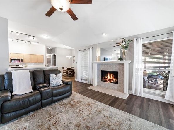 106  Stanbury Street , Mansfield Texas 76063