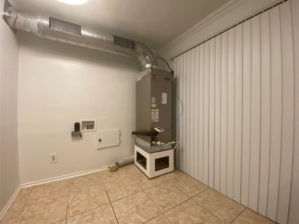 3420  Hidalgo Drive  301, Dallas Texas 75220