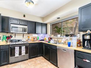 6808  Eastridge Drive  12 B3, Dallas Texas 75231