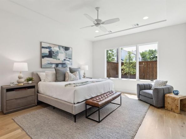 7611  Caillet Street , Dallas Texas 75209