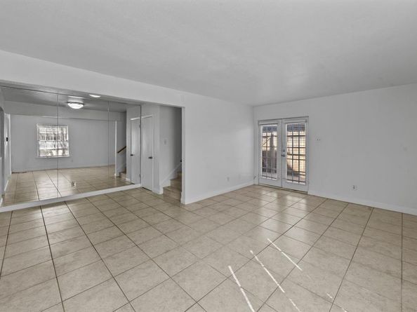 1815 E Grauwyler Road  155, Irving Texas 75061