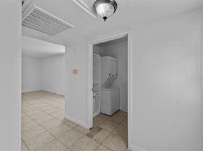 1815 E Grauwyler Road  155, Irving Texas 75061