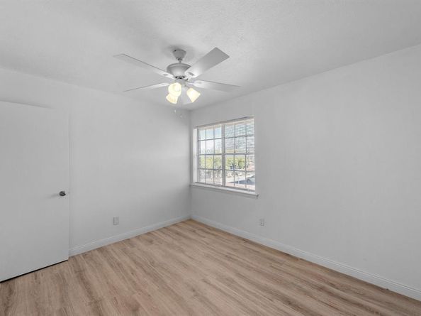 1815 E Grauwyler Road  155, Irving Texas 75061