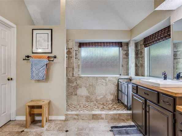 1306  Norfolk Court , Garland Texas 75044