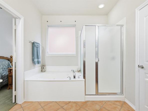 2321  Bear Run Road , Arlington Texas 76001