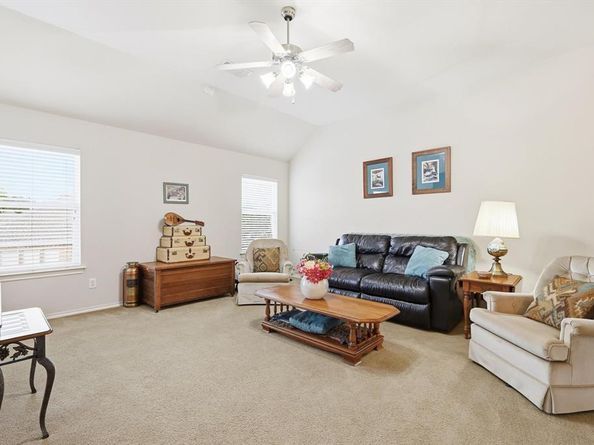 2321  Bear Run Road , Arlington Texas 76001