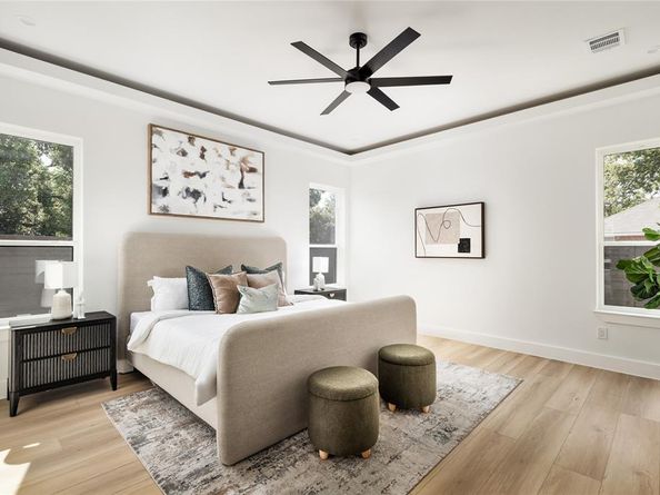 2002  Angelina Drive , Dallas Texas 75212