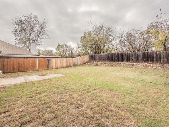 10537  Splitridge Court , Fort Worth Texas 76108