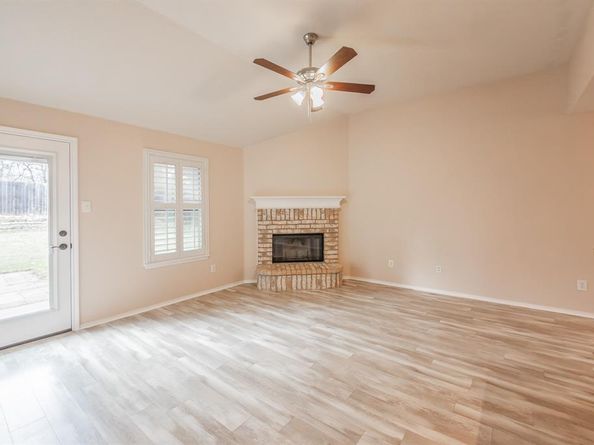 10537  Splitridge Court , Fort Worth Texas 76108