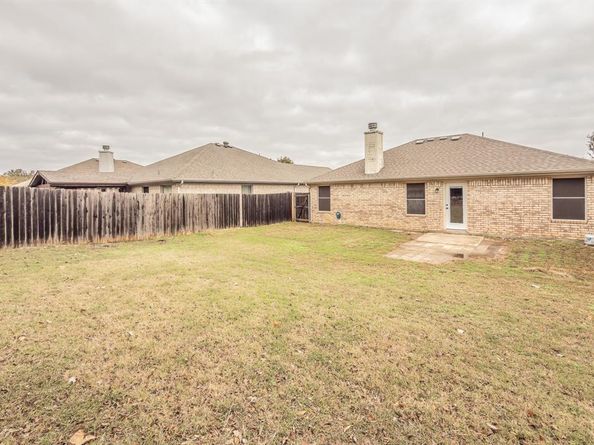 10537  Splitridge Court , Fort Worth Texas 76108