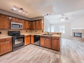 10537  Splitridge Court , Fort Worth Texas 76108