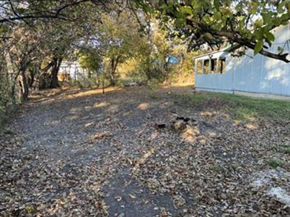 5536  Fitzhugh Avenue , Fort Worth Texas 76119