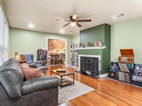 145  Parkwood Avenue , Arlington Texas 76013