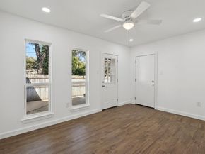 1428  Hawley Lane , Dallas Texas 75217