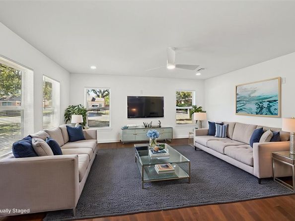 1428  Hawley Lane , Dallas Texas 75217