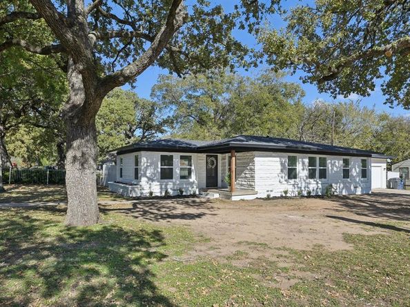 1428  Hawley Lane , Dallas Texas 75217