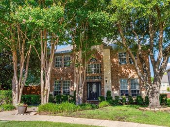 1404  Settlers Court 