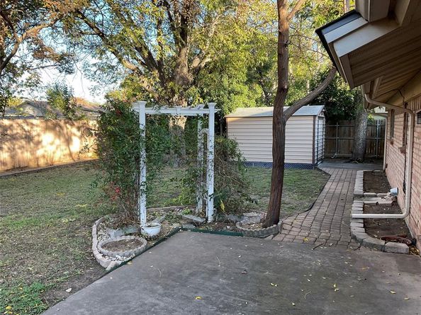 9000  Sirocka Drive , Benbrook Texas 76116