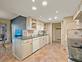 2621  Sedgeway Lane , Carrollton Texas 75006