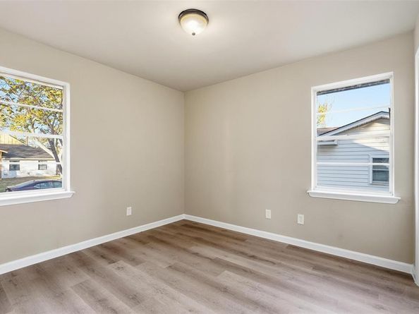 1118  Richard Drive , Garland Texas 75040