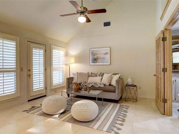 6307  Fox Trail , Dallas Texas 75248