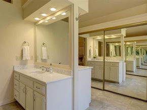 6307  Fox Trail , Dallas Texas 75248