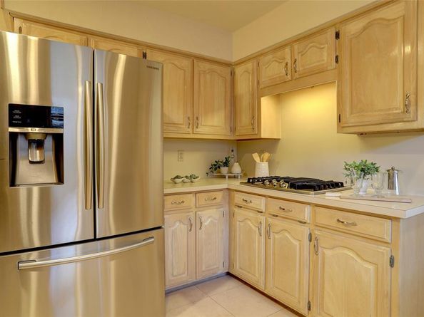 6307  Fox Trail , Dallas Texas 75248