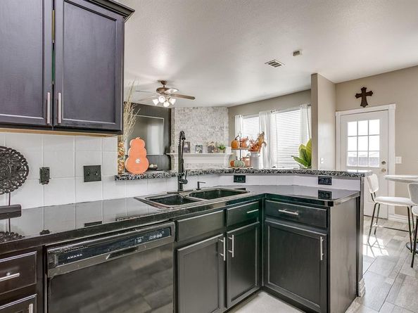 3221  Gettysburg Lane , Fort Worth Texas 76123