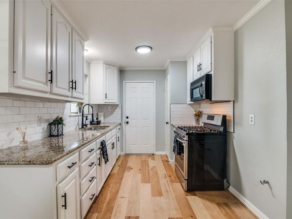 918  Greencove Drive , Garland Texas 75040