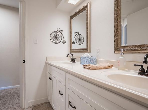 3812  Lands End Street , Fort Worth Texas 76109