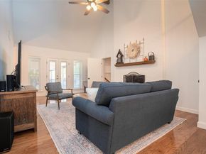 3812  Lands End Street , Fort Worth Texas 76109