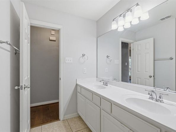 7114  Waterbury Drive , Rowlett Texas 75089