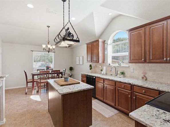 8328  Teja Trail , Benbrook Texas 76126