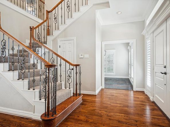 7513  Fitchburg Avenue , Garland Texas 75044