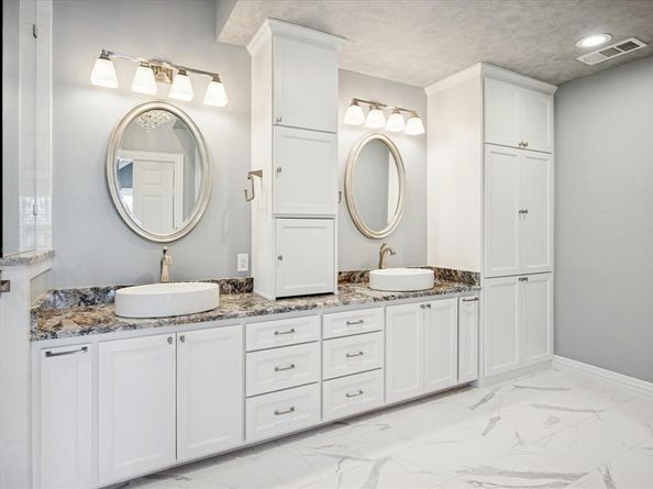 7513  Fitchburg Avenue , Garland Texas 75044