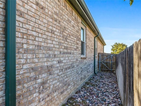 9221  Alyssa Drive , White Settlement Texas 76108