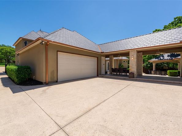 3904  Wagon Wheel Drive , Grapevine Texas 76051