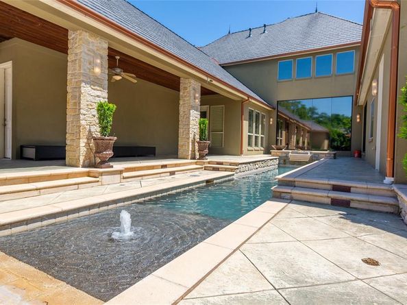 3904  Wagon Wheel Drive , Grapevine Texas 76051