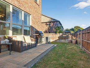 418  Hamilton Street , Lewisville Texas 75067