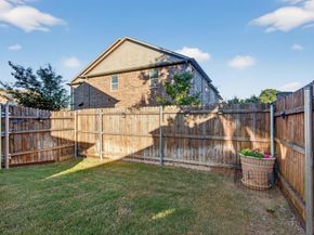 418  Hamilton Street , Lewisville Texas 75067
