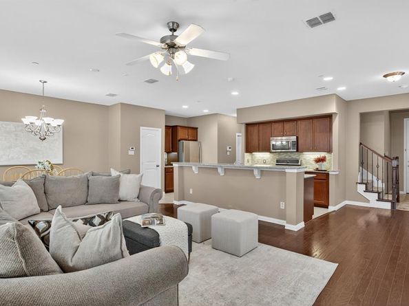 418  Hamilton Street , Lewisville Texas 75067