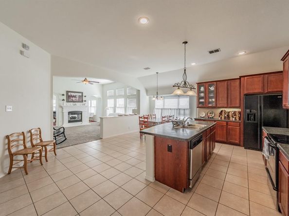 8100  Laurel Oak Drive , Fort Worth Texas 76131