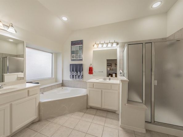 8100  Laurel Oak Drive , Fort Worth Texas 76131